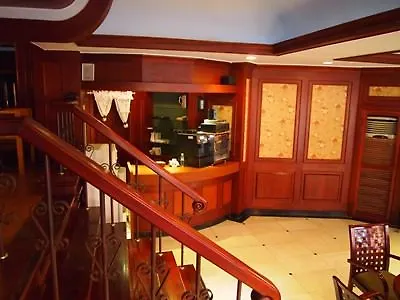 Hillside Tourist Hotel Busan